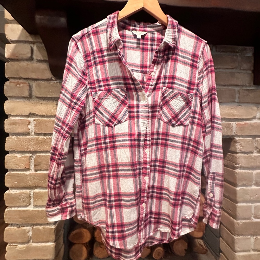 Lucky Brand Red and White Plaid Button Up Shirt